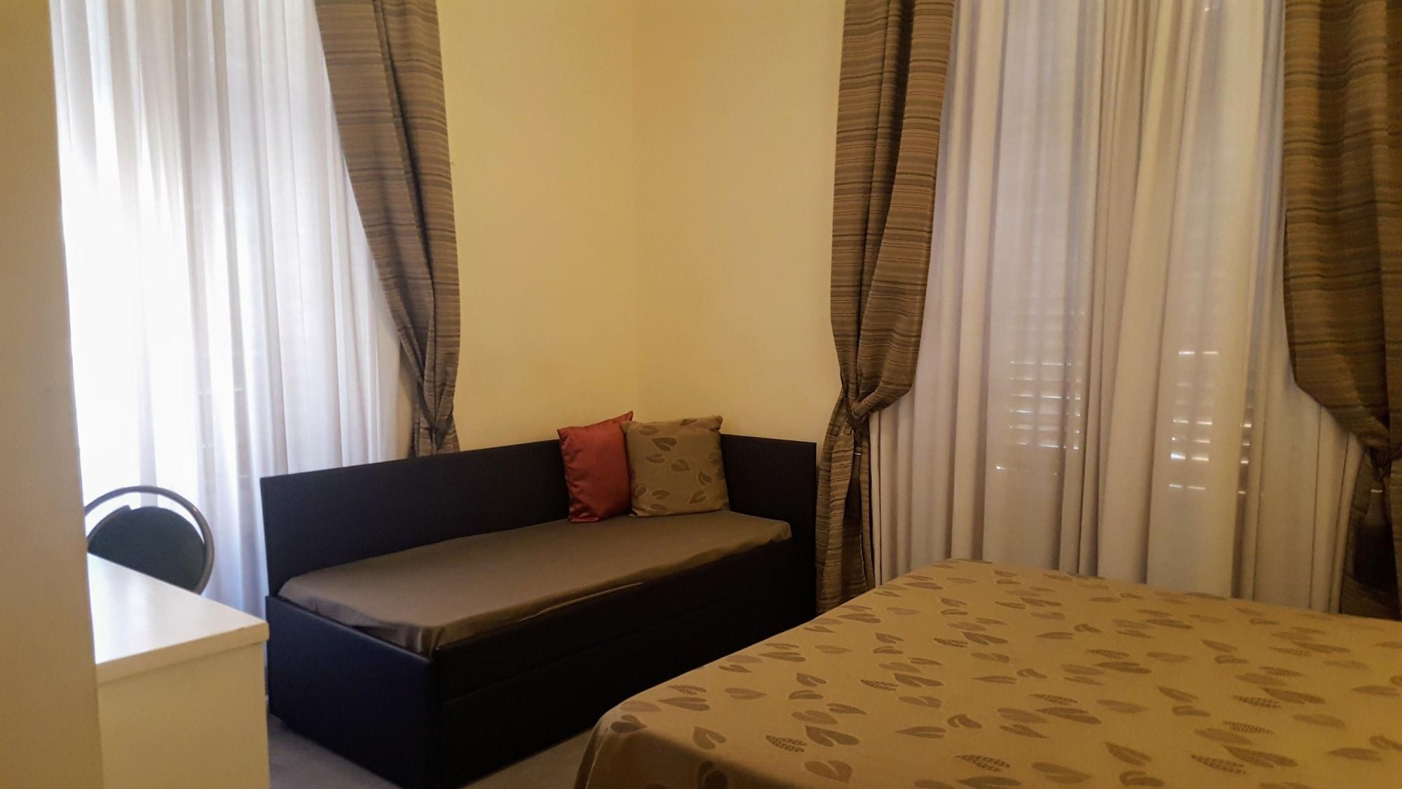 New Morpheus Rooms Rome Exterior photo