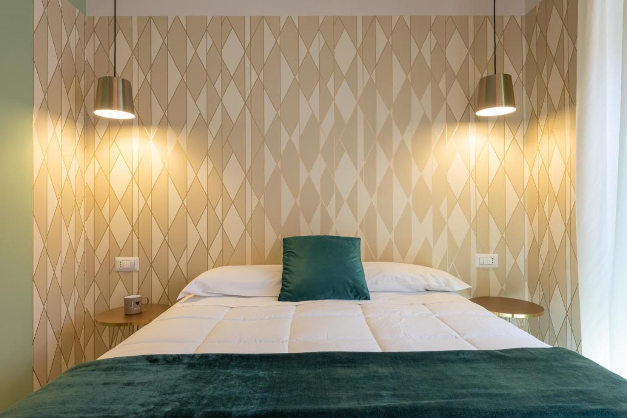 New Morpheus Rooms Rome Exterior photo