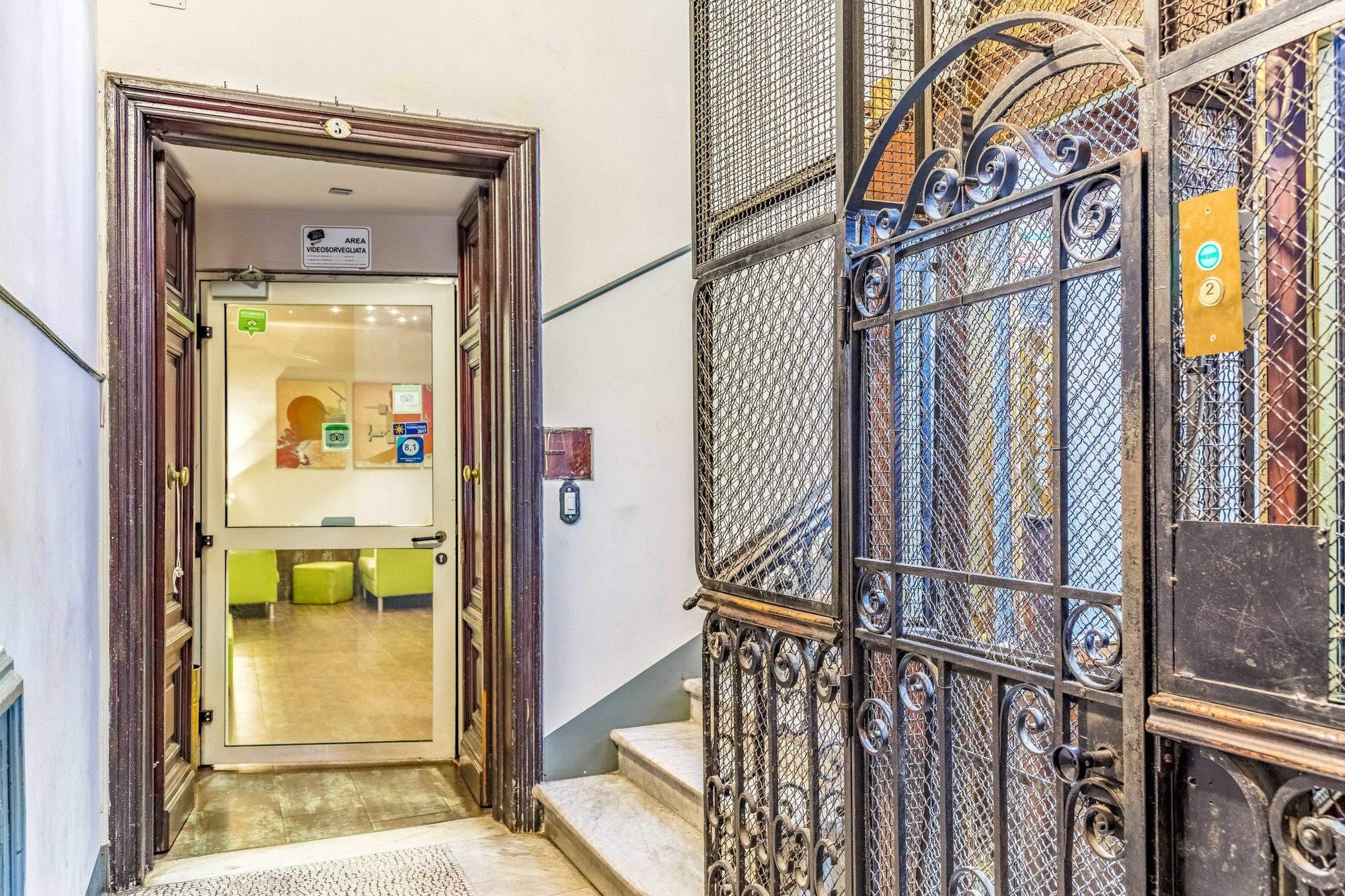 New Morpheus Rooms Rome Exterior photo